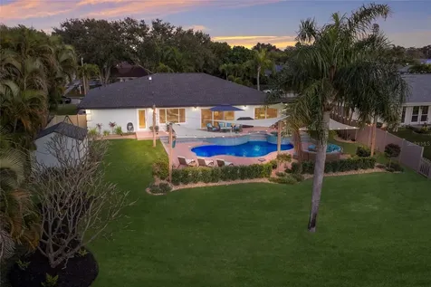 312 64th Street Court NW Bradenton FL 34209
