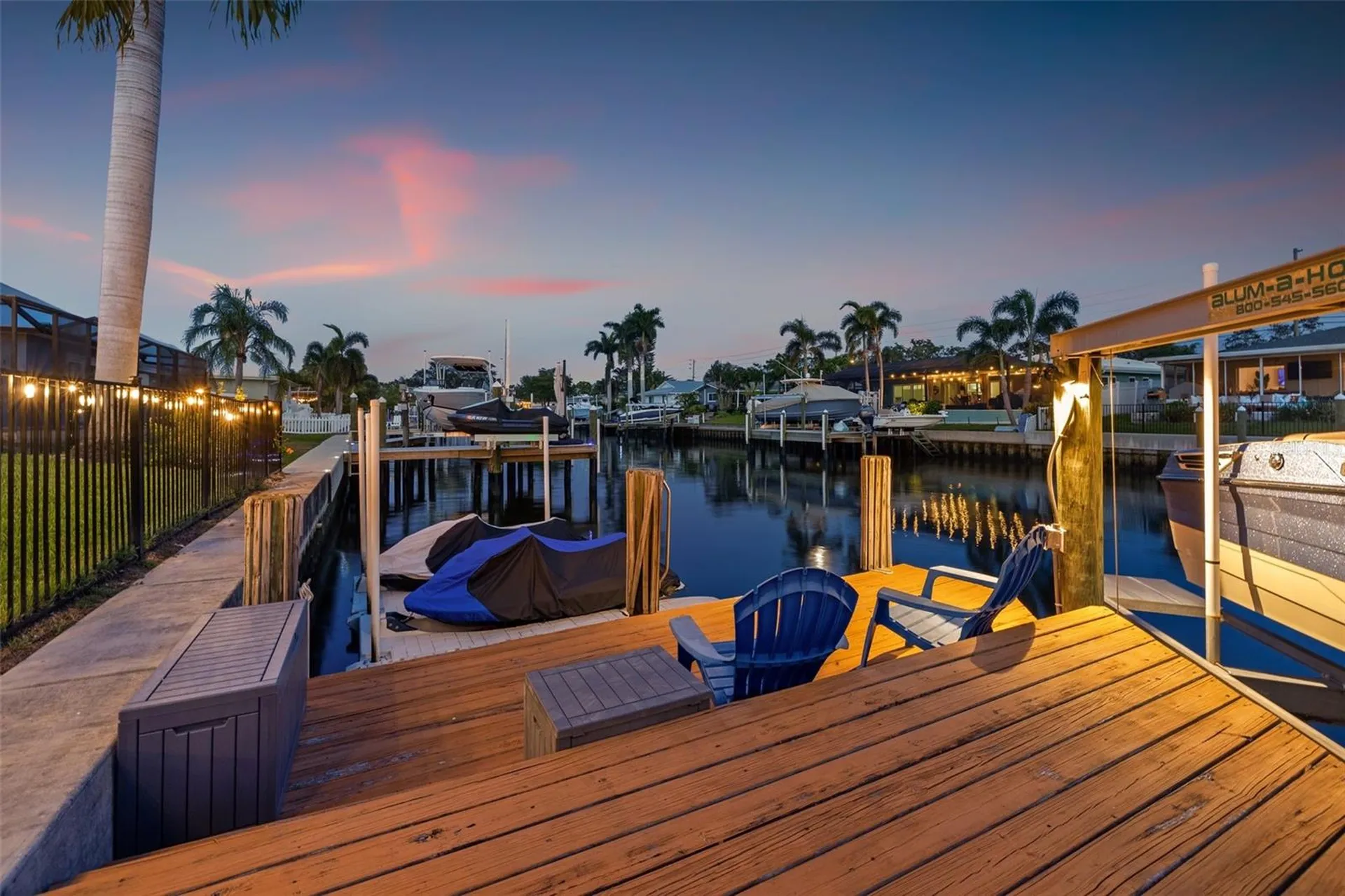 1424 47th Avenue NE St Petersburg FL 33703