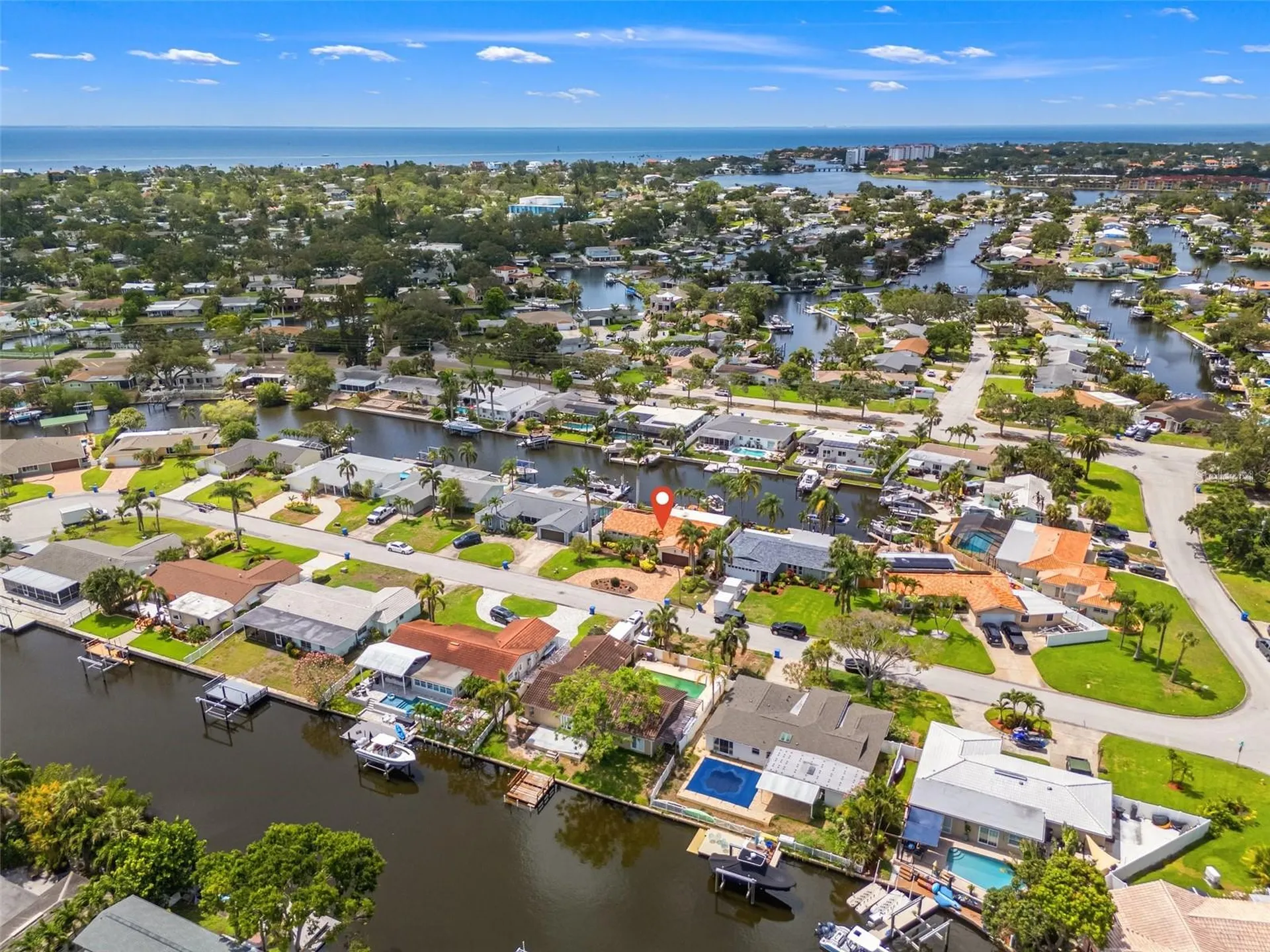 1424 47th Avenue NE St Petersburg FL 33703