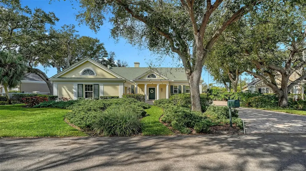 227 Saint James Park Osprey FL 34229