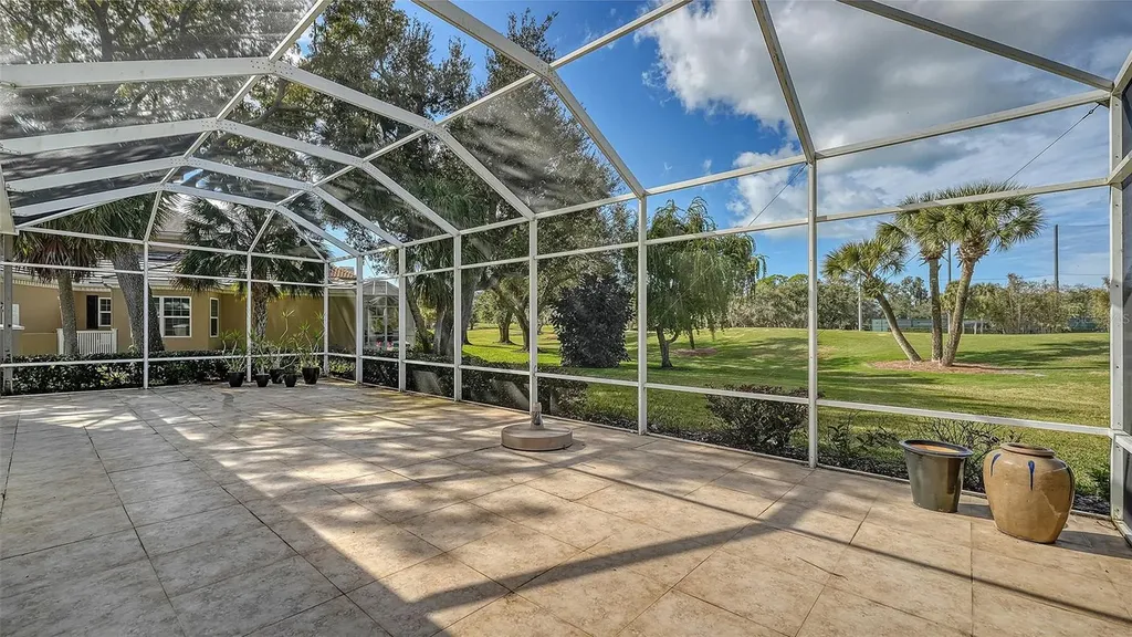 227 Saint James Park Osprey FL 34229