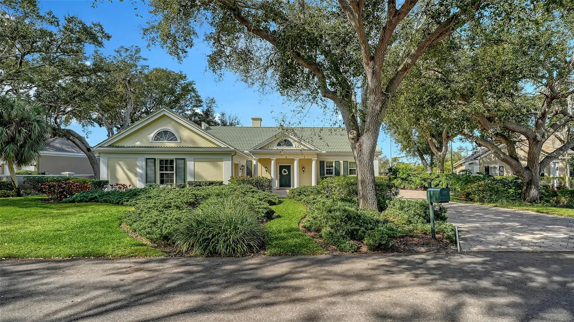 227 Saint James Park Osprey FL 34229