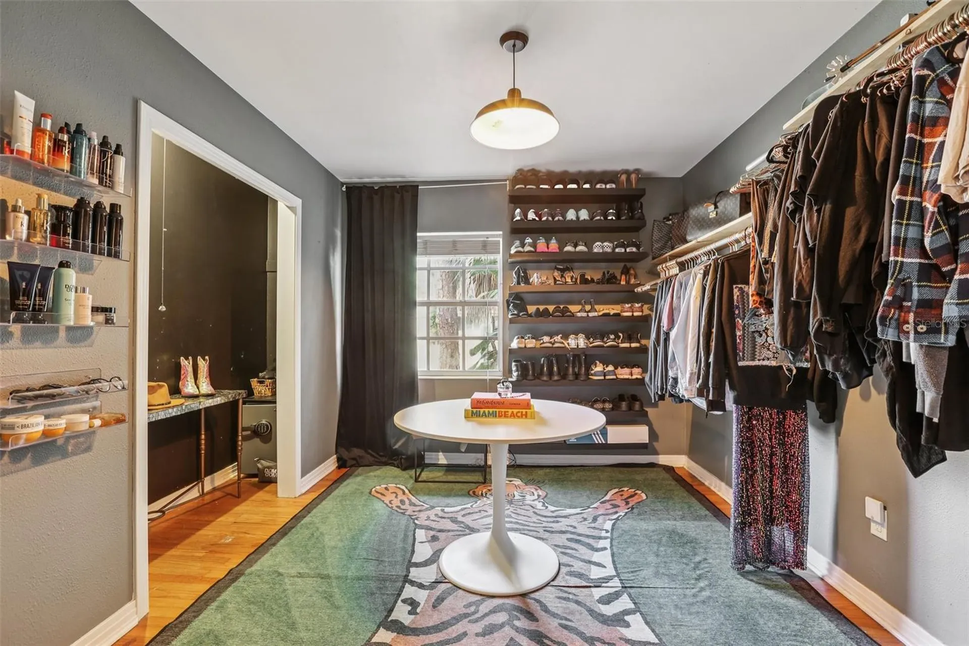 4216 W Euclid Avenue Tampa FL 33629
