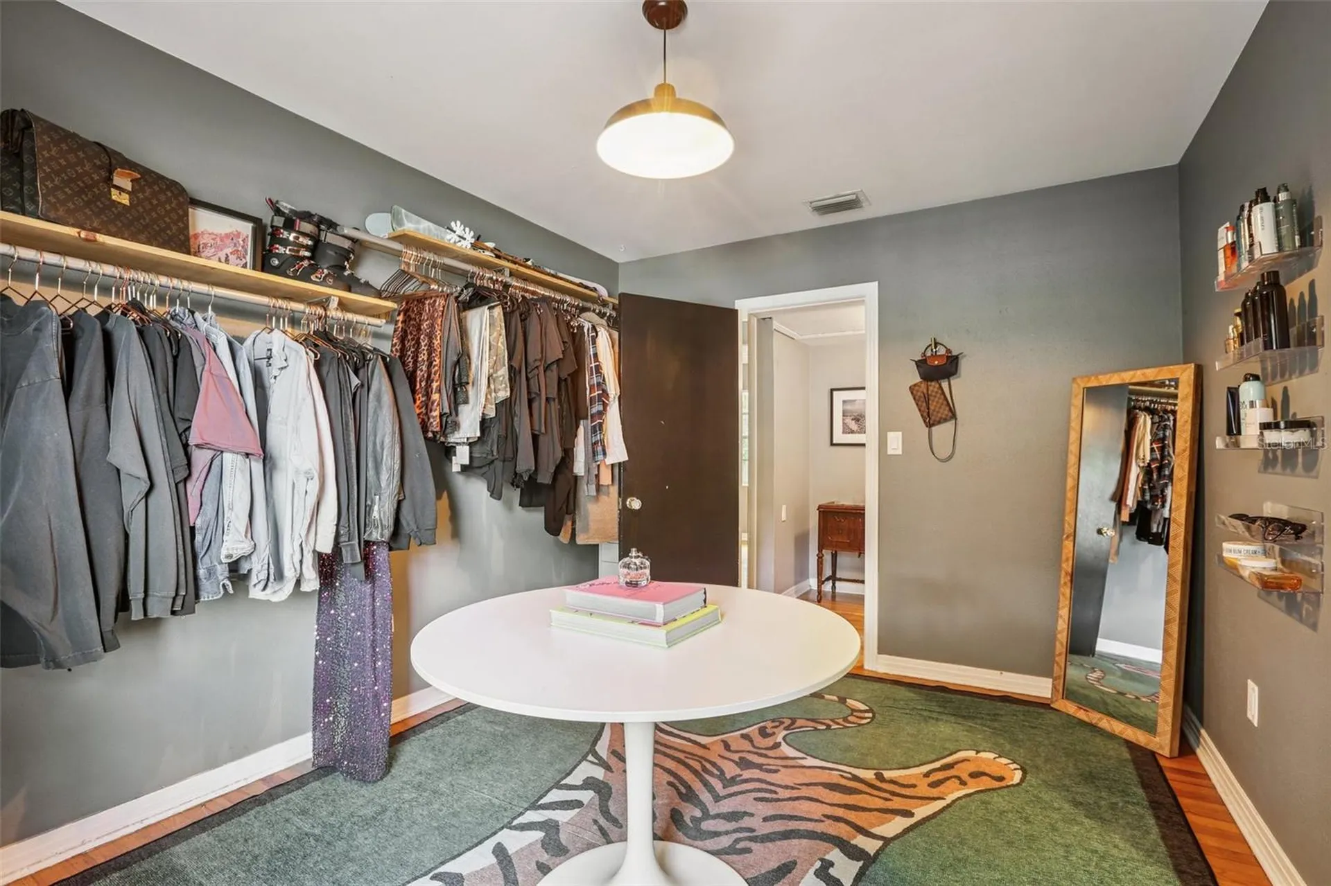 4216 W Euclid Avenue Tampa FL 33629