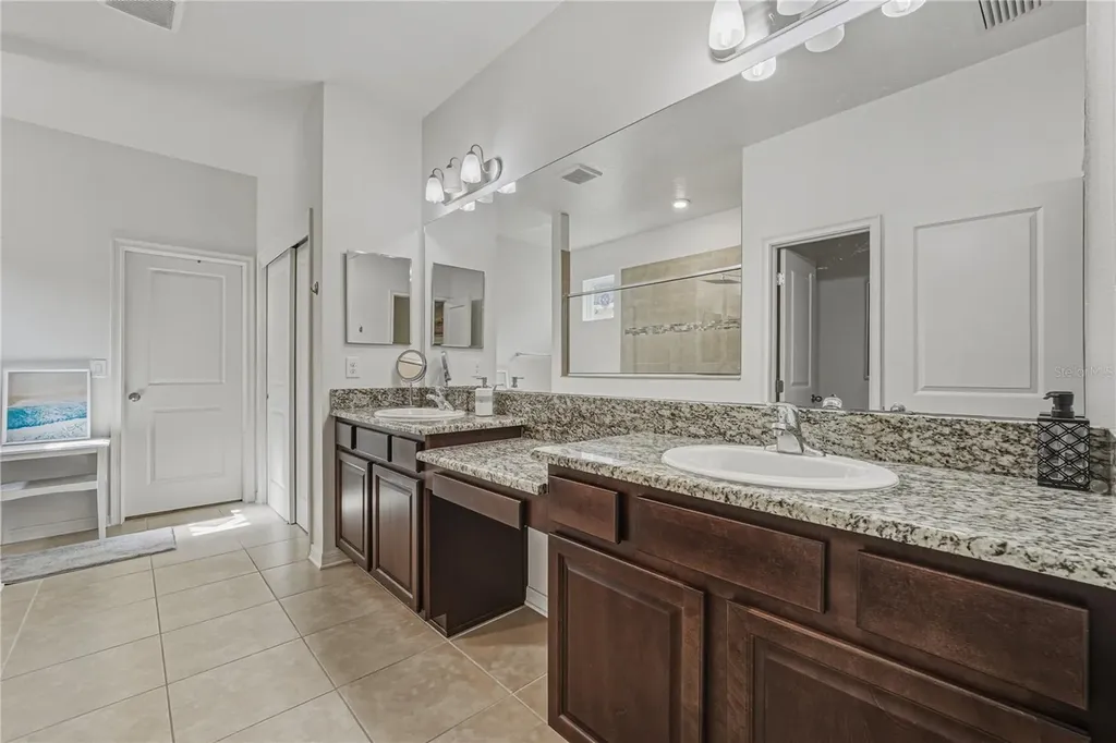 6414 Doe Path Court Wesley Chapel FL 33545