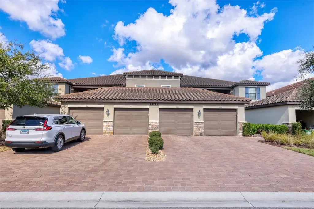 13719 Messina Loop Lakewood Ranch FL 34211