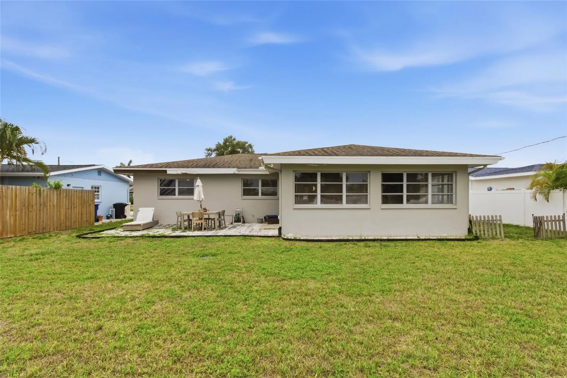1129 39th Avenue NE St Petersburg FL 33703