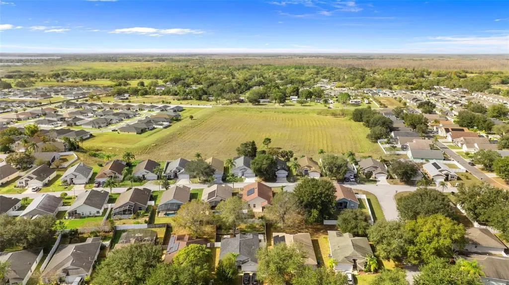 226 Jessamine Drive Davenport FL 33837