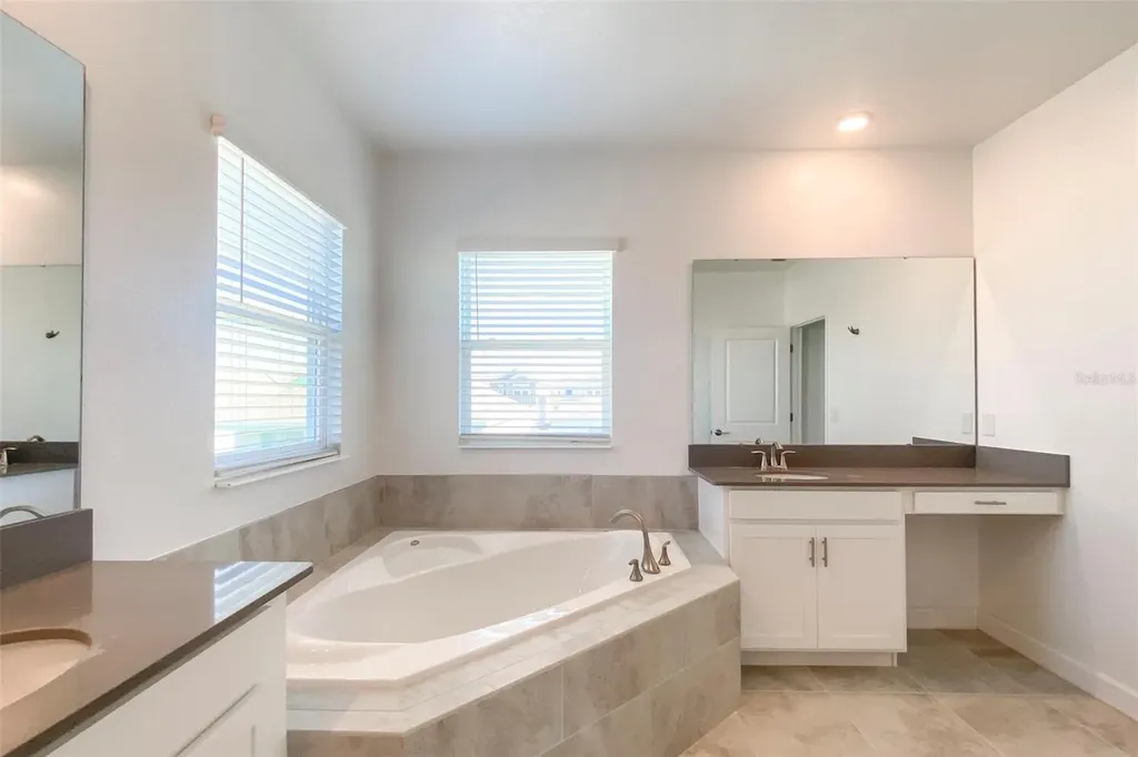 1759 Can Do Way Kissimmee FL 34744