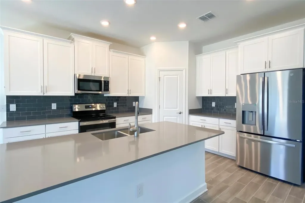 1759 Can Do Way Kissimmee FL 34744