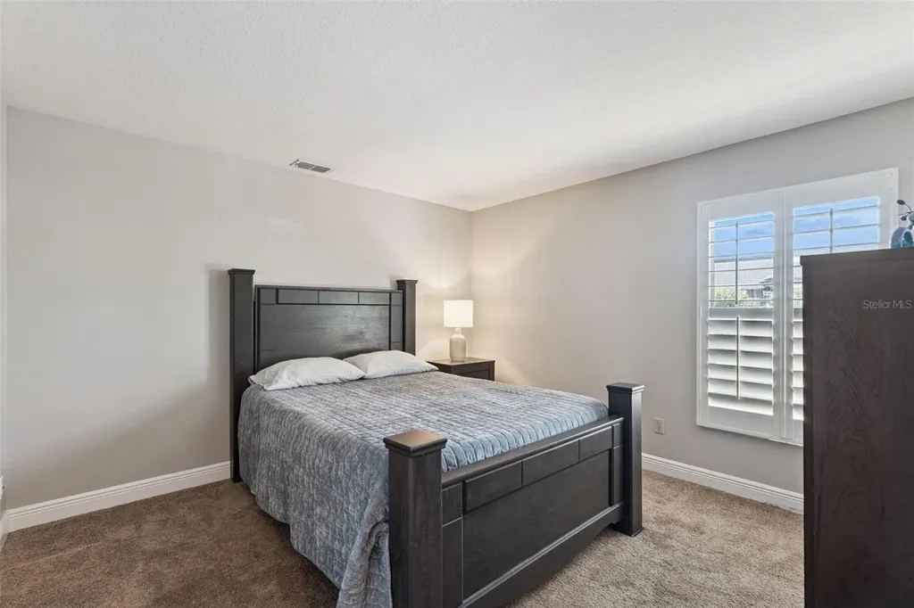 692 Rochester Street Oviedo FL 32765