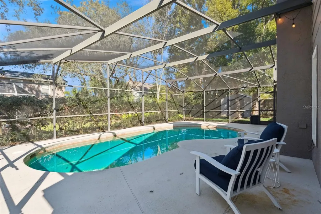 692 Rochester Street Oviedo FL 32765