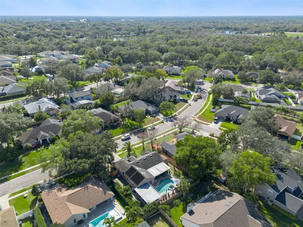 692 Rochester Street Oviedo FL 32765
