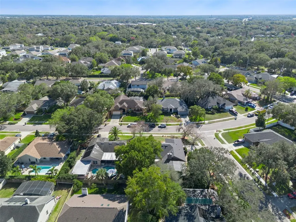 692 Rochester Street Oviedo FL 32765
