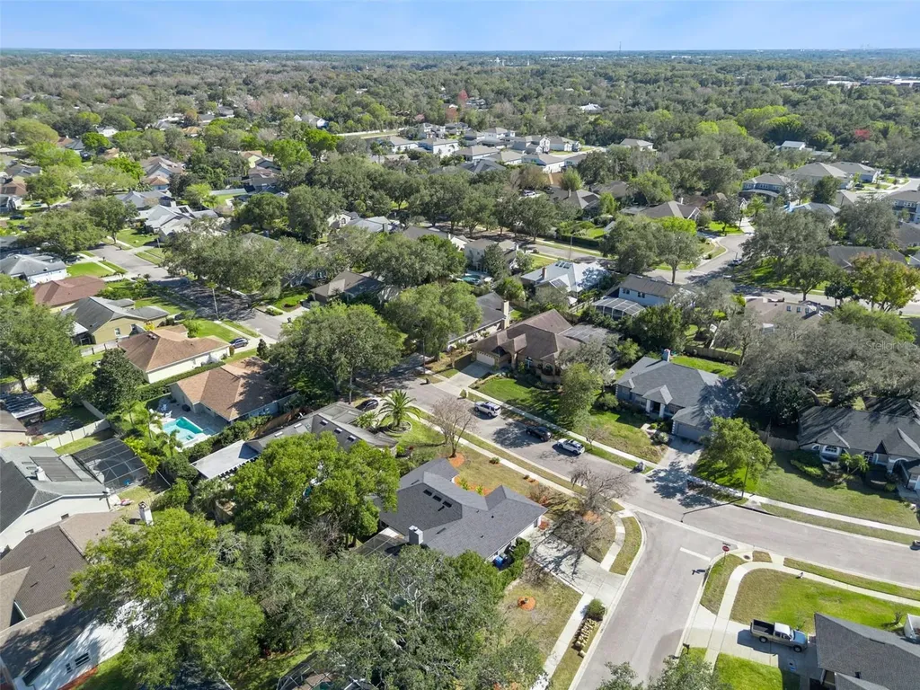 692 Rochester Street Oviedo FL 32765