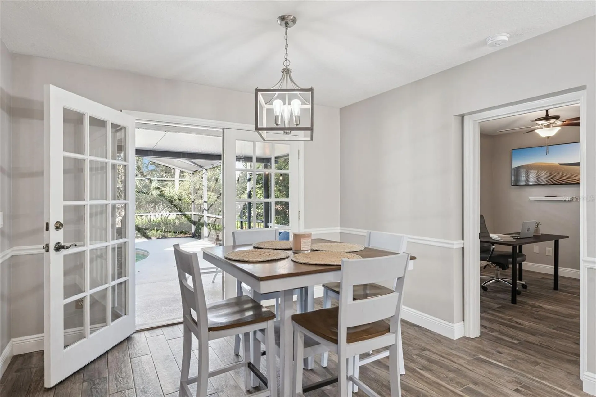 692 Rochester Street Oviedo FL 32765