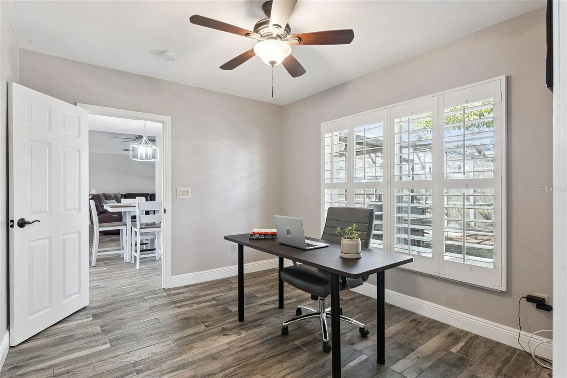 692 Rochester Street Oviedo FL 32765
