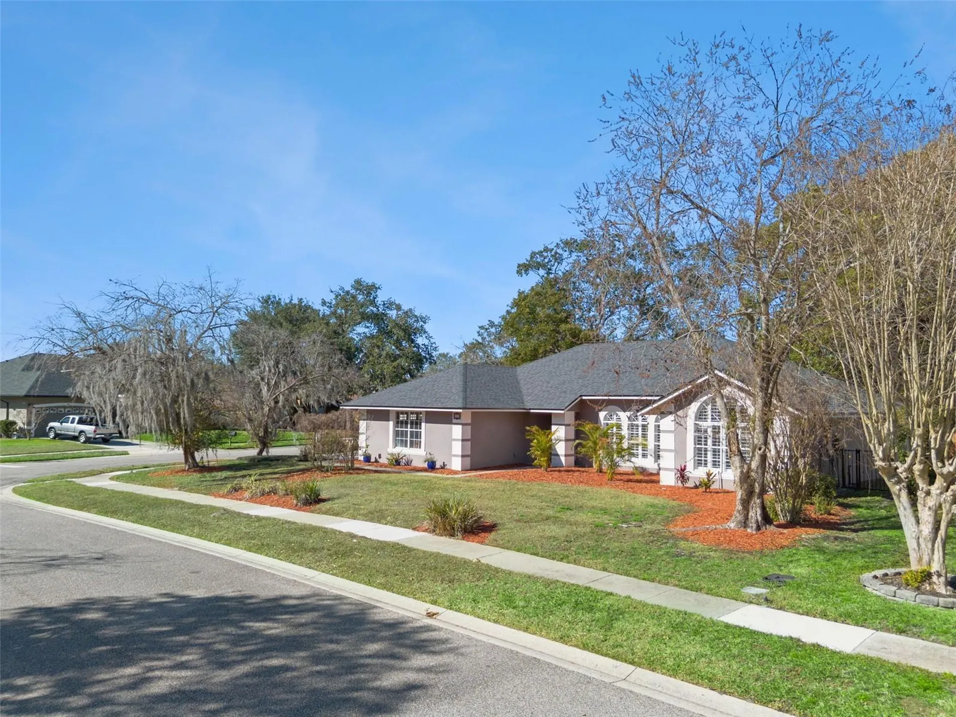 692 Rochester Street Oviedo FL 32765