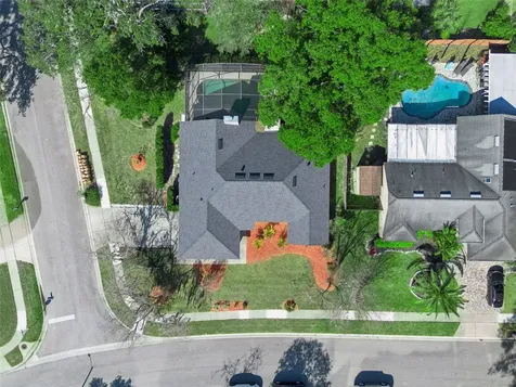692 Rochester Street Oviedo FL 32765