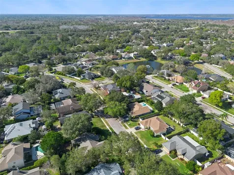 692 Rochester Street Oviedo FL 32765
