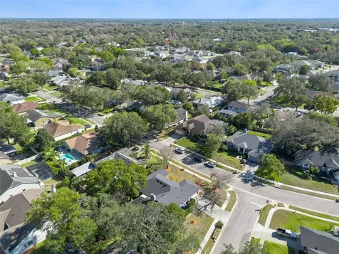 692 Rochester Street Oviedo FL 32765