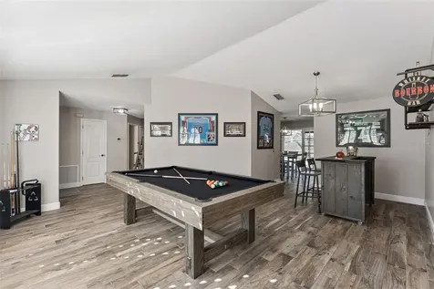 692 Rochester Street Oviedo FL 32765