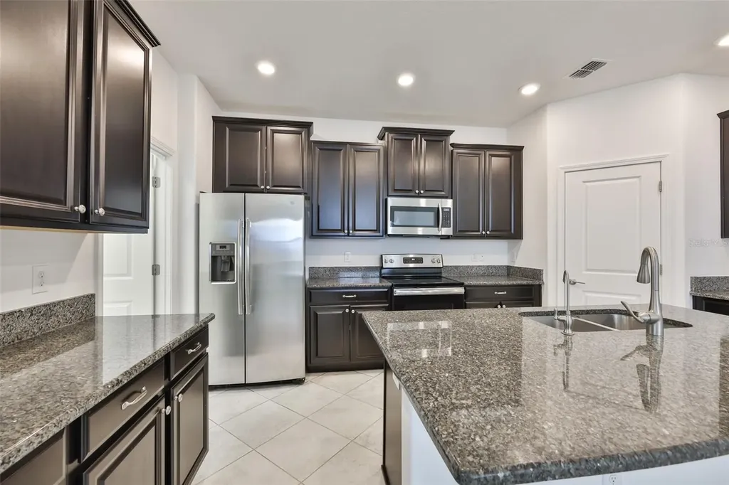 10616 Great Cormorant Drive Riverview FL 33579