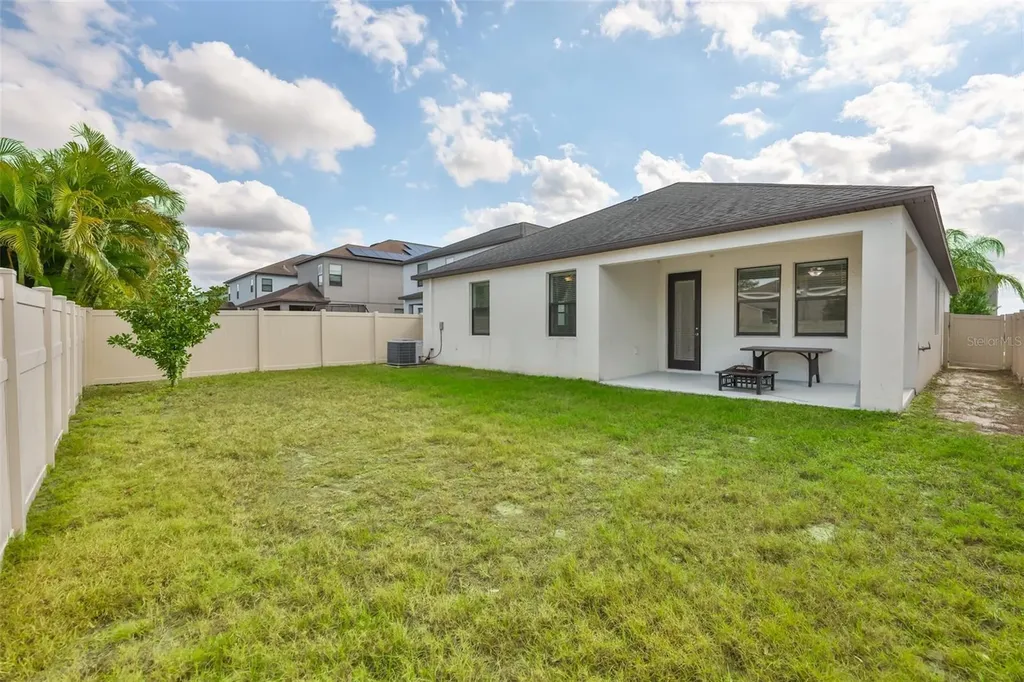 10616 Great Cormorant Drive Riverview FL 33579