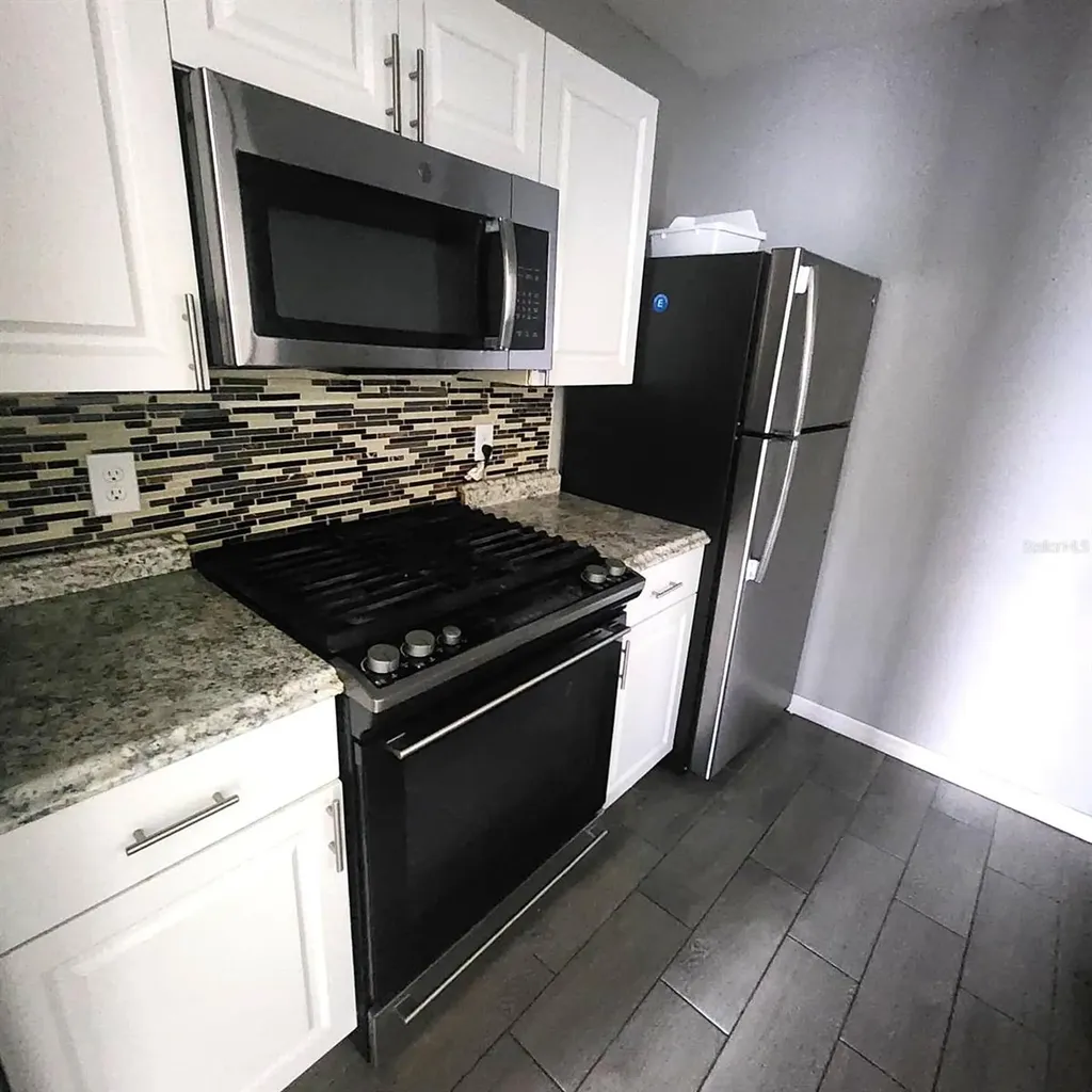 2040 San Marcos Drive SE Winter Haven FL 33880