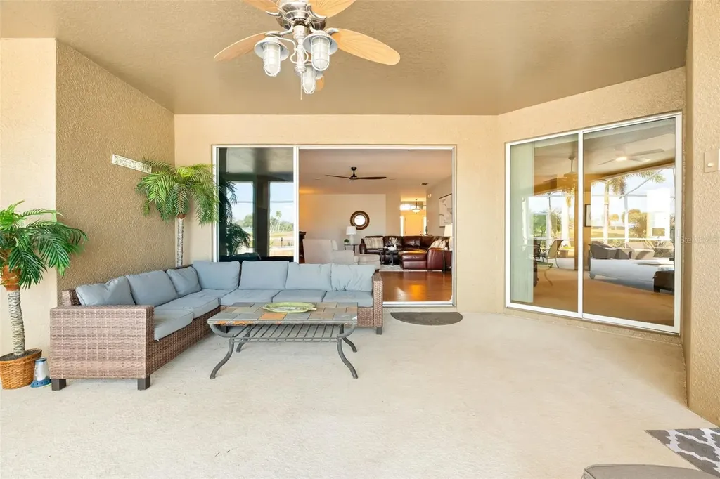 6226 Ikes Cabin Court Palmetto FL 34221