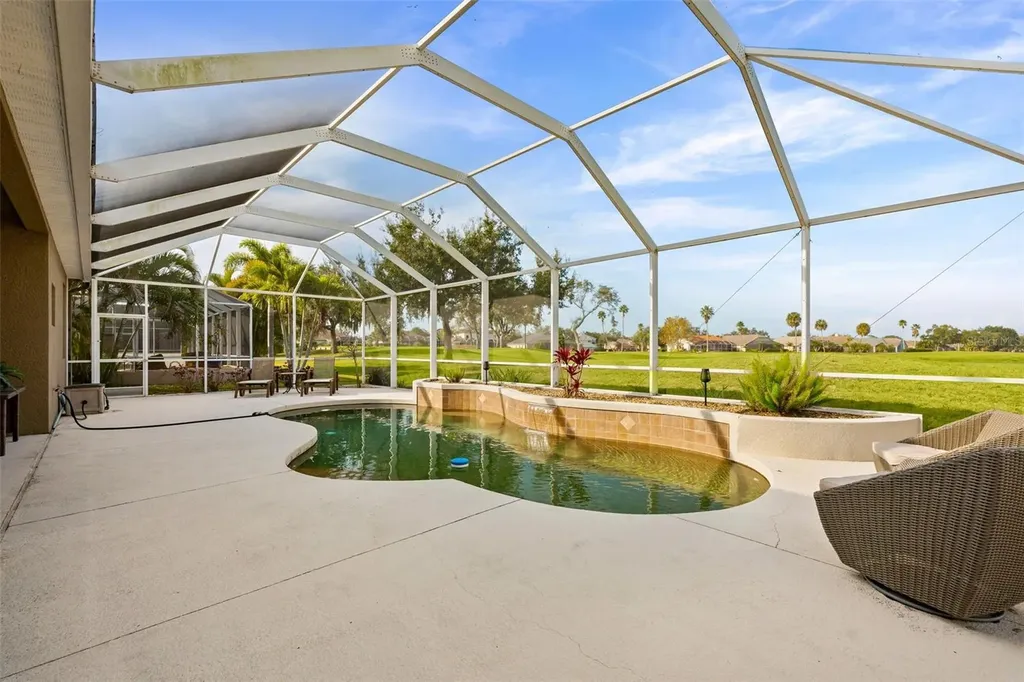 6226 Ikes Cabin Court Palmetto FL 34221