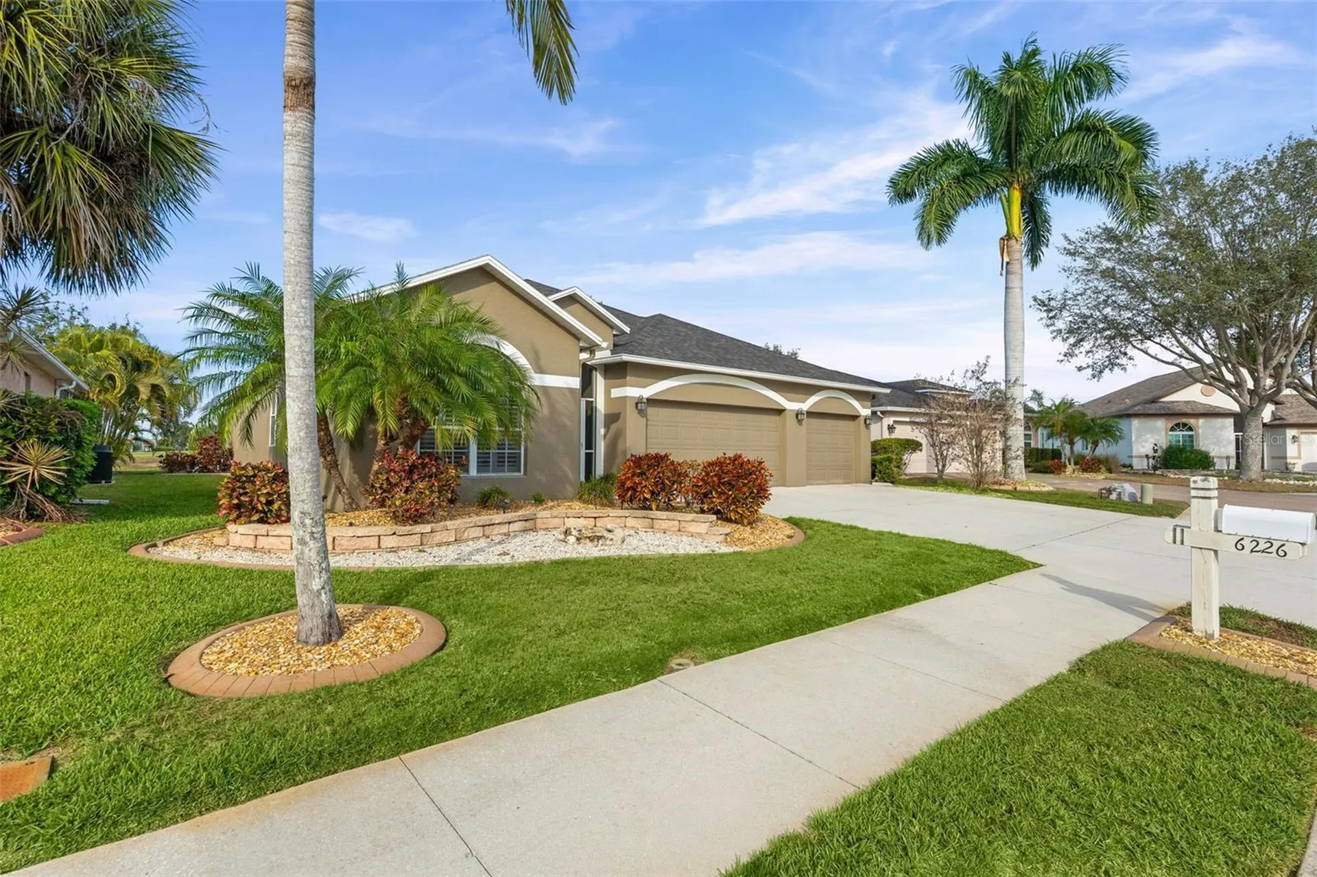 6226 Ikes Cabin Court Palmetto FL 34221
