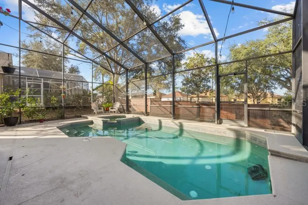 942 Henley Circle Davenport FL 33896