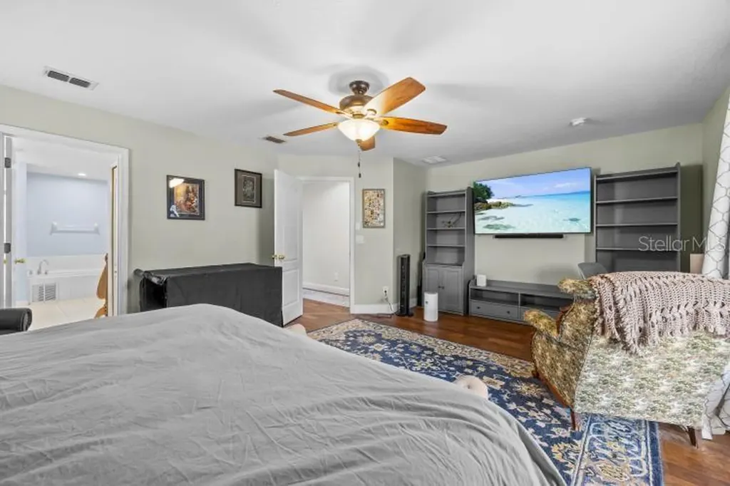 942 Henley Circle Davenport FL 33896