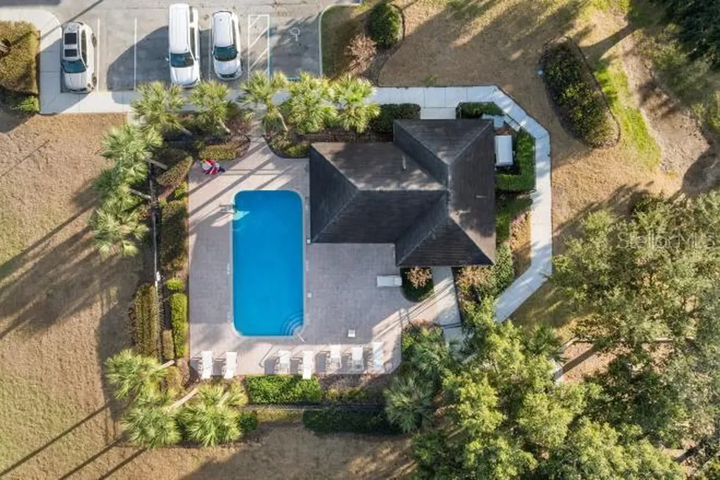 942 Henley Circle Davenport FL 33896