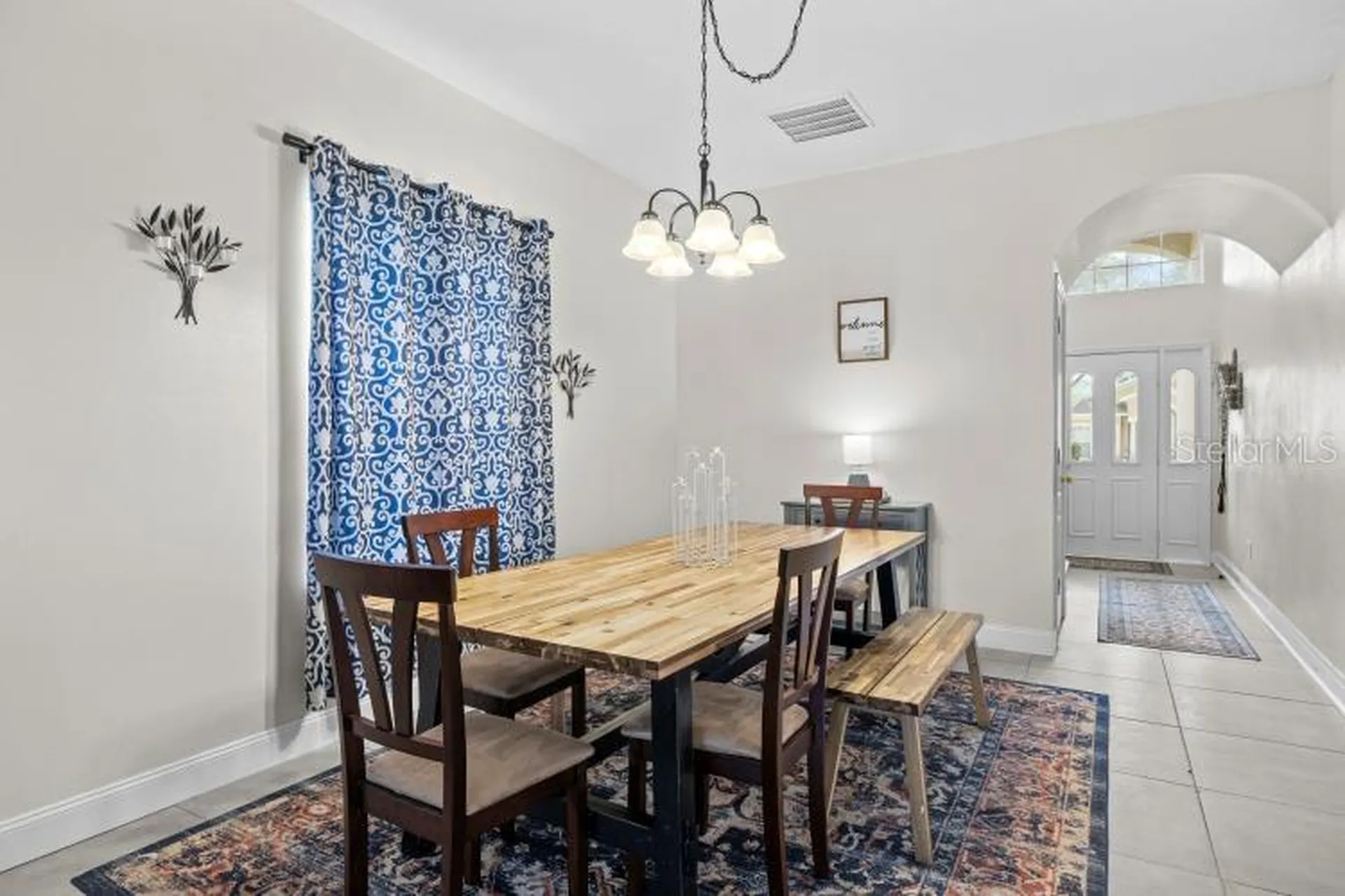 942 Henley Circle Davenport FL 33896