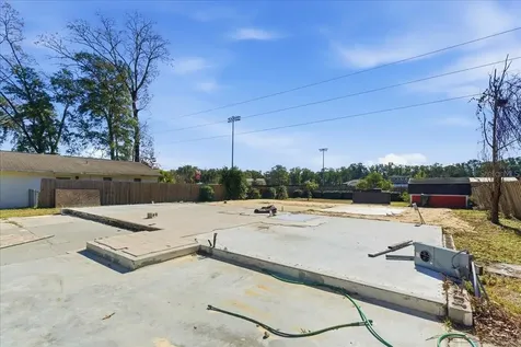 8203 SW 13th Road Gainesville FL 32607