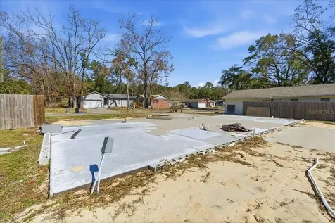 8203 SW 13th Road Gainesville FL 32607