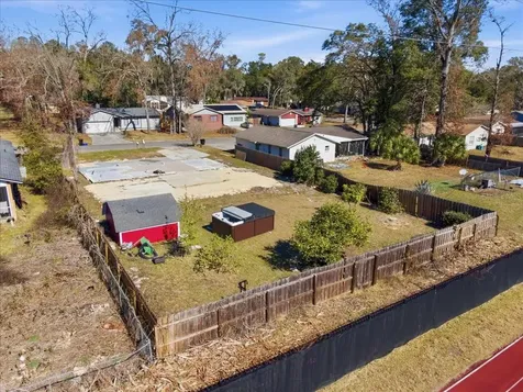 8203 SW 13th Road Gainesville FL 32607
