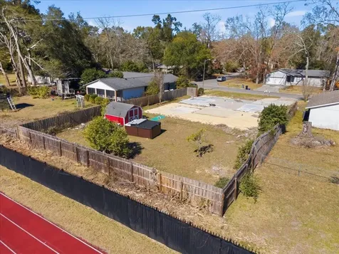 8203 SW 13th Road Gainesville FL 32607