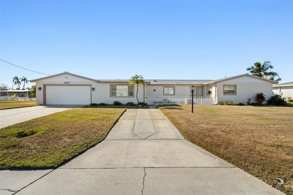 5003 Commonwealth Road Palmetto FL 34221