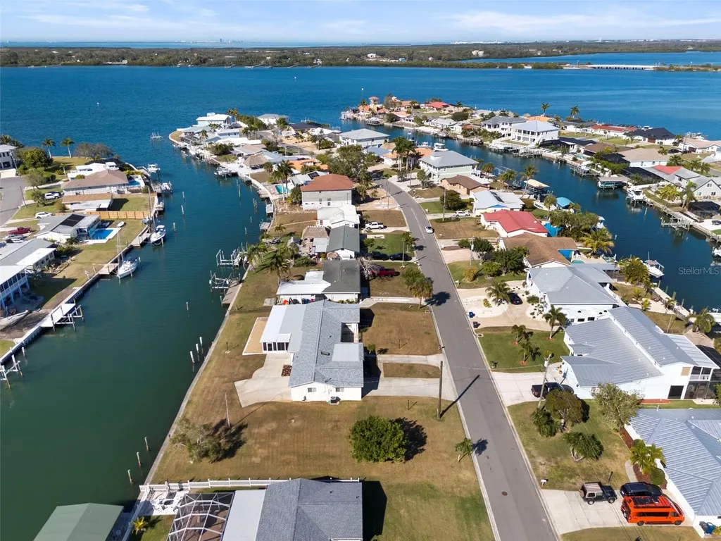 5003 Commonwealth Road Palmetto FL 34221