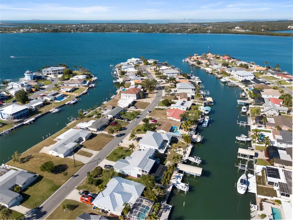 5003 Commonwealth Road Palmetto FL 34221