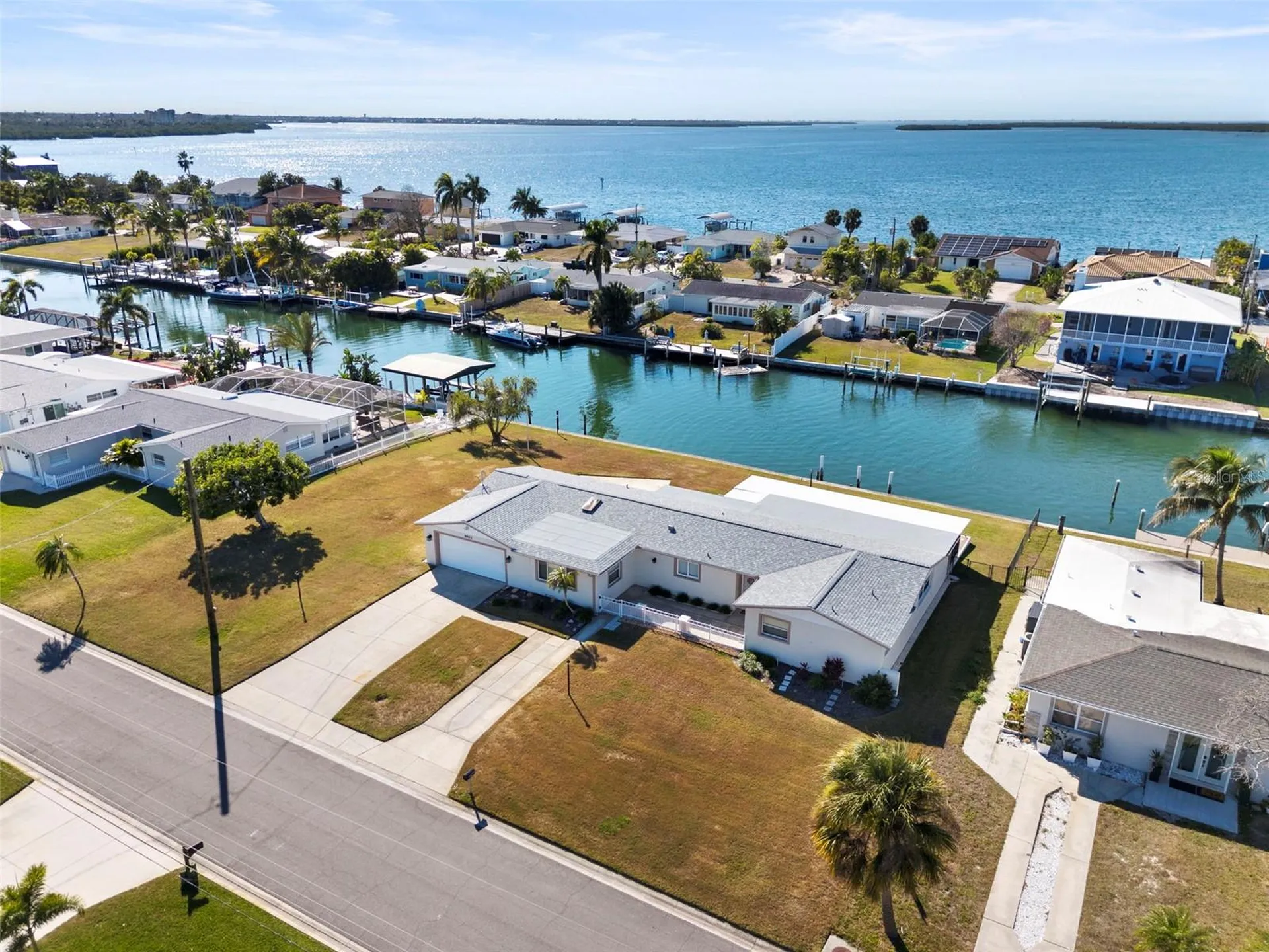 5003 Commonwealth Road Palmetto FL 34221