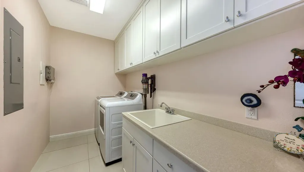 10530 Boardwalk Loop Lakewood Ranch FL 34202