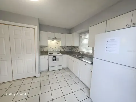 5720 N Lincoln Avenue Tampa FL 33614