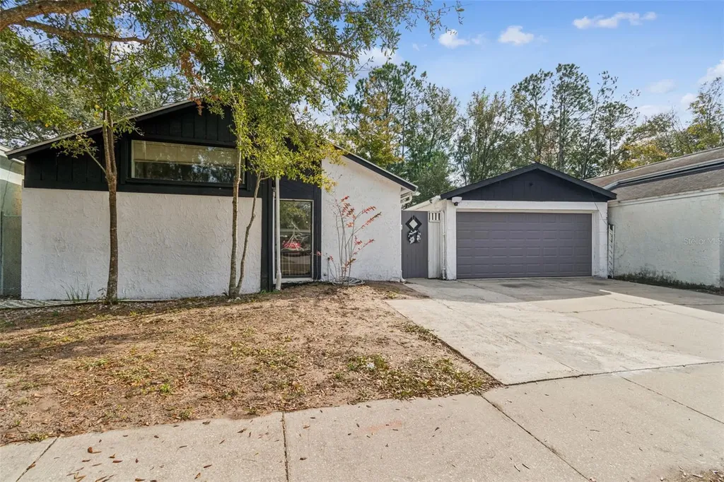 1930 Gregory Drive Tampa FL 33613