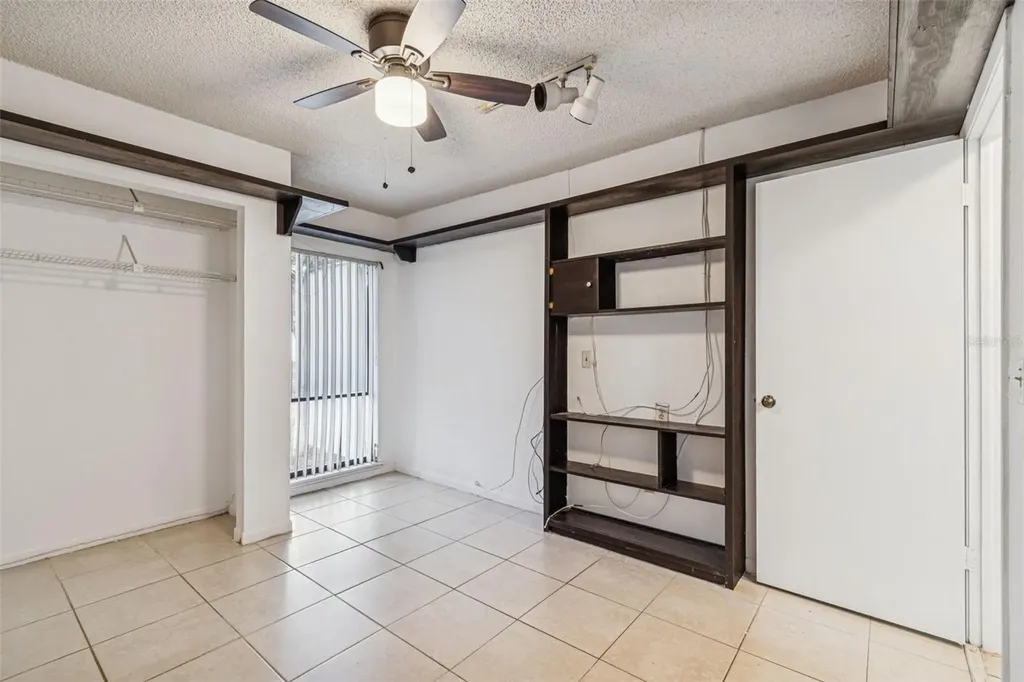 1930 Gregory Drive Tampa FL 33613