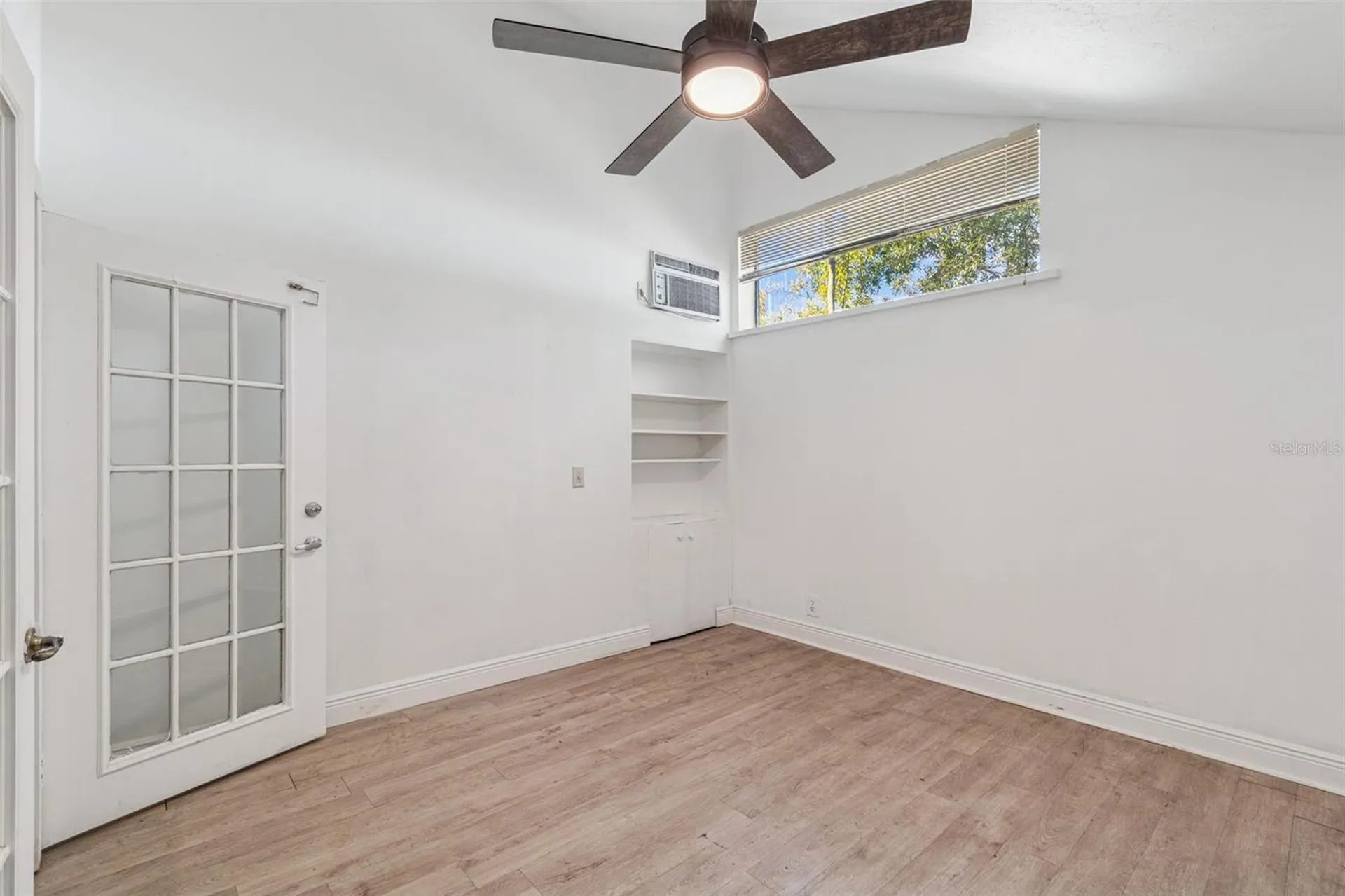 1930 Gregory Drive Tampa FL 33613