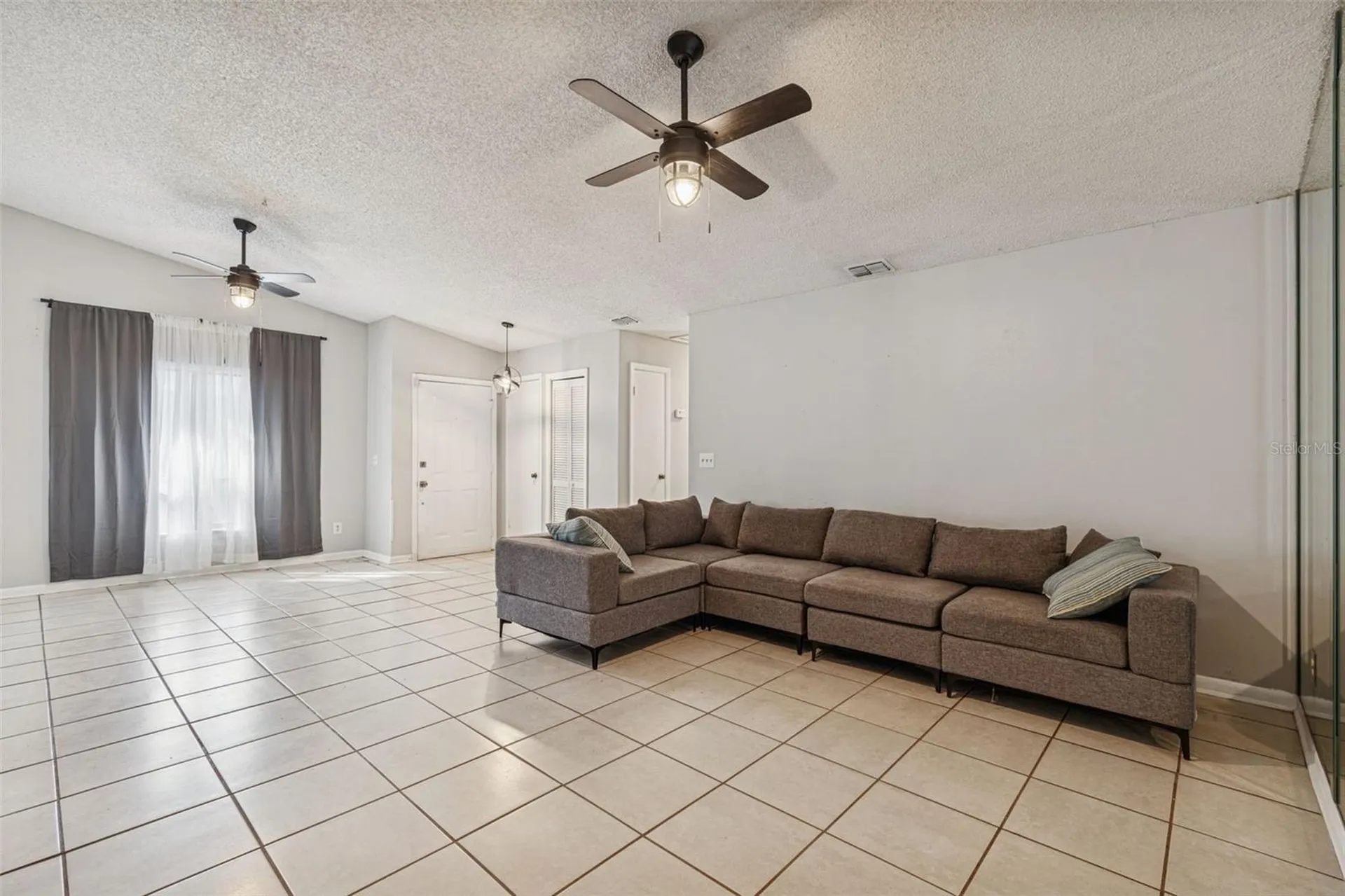 1930 Gregory Drive Tampa FL 33613
